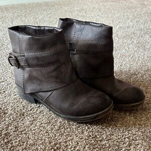 Rocket Dog Chocolate Ankle Booties